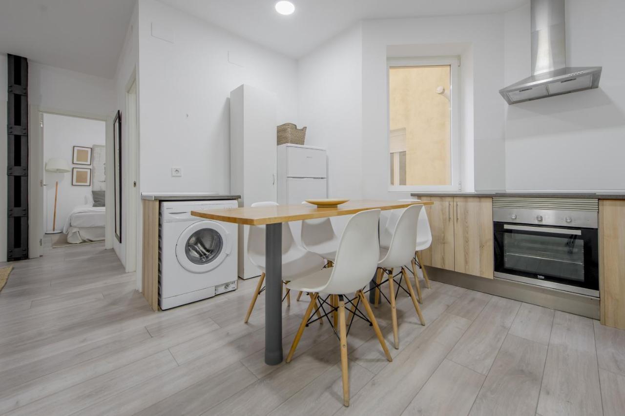 Ferienwohnung Cozy Apartamento En La Latina, El Centro De Madrid Exterior foto